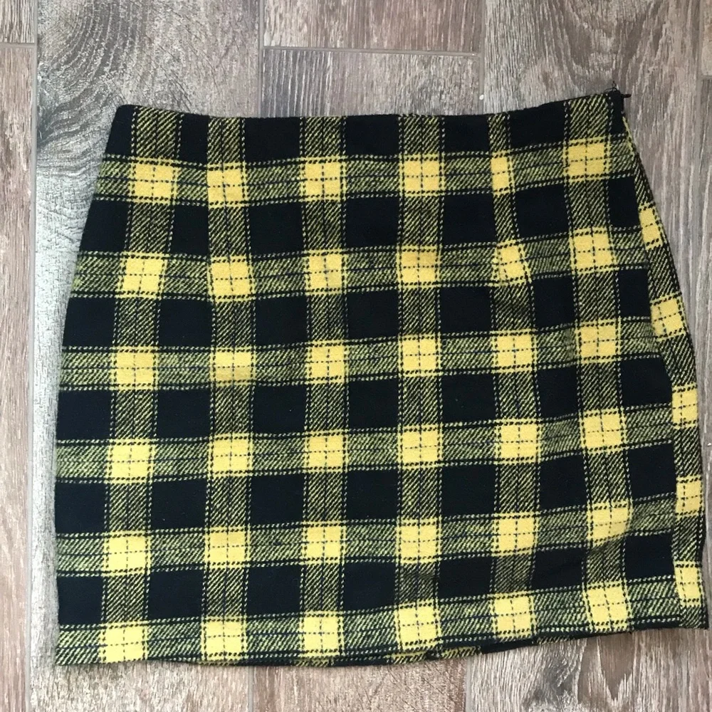 Forever21 Plaid tweed pencil skirt - Picture 1 of 5